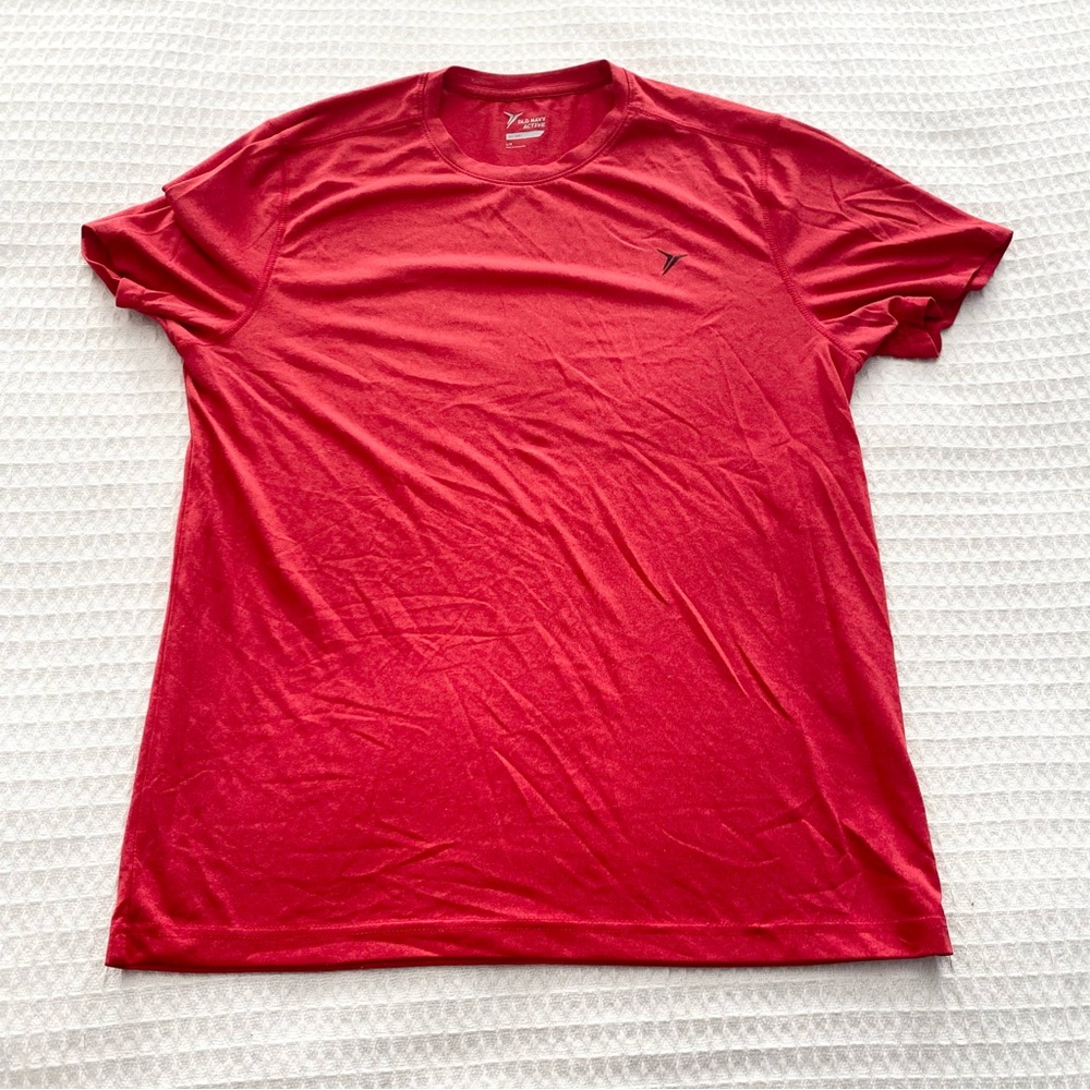 Old Navy Vibrant Red Men's Short Sleeve Active Tee Large